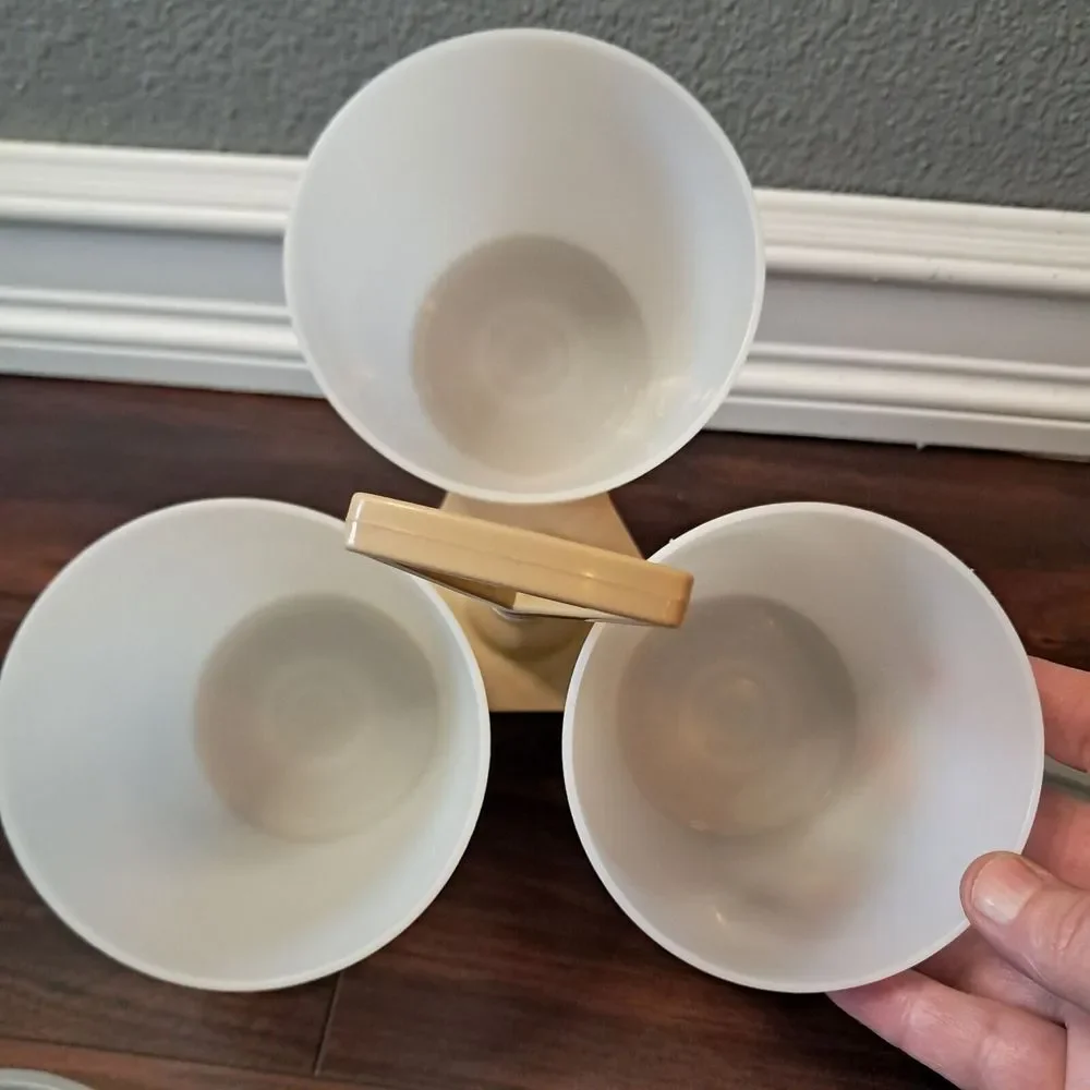 Vintage Tupperware Condiment Caddy‎ #757 Set 4 Cups, 2 Lids - Clear Cups